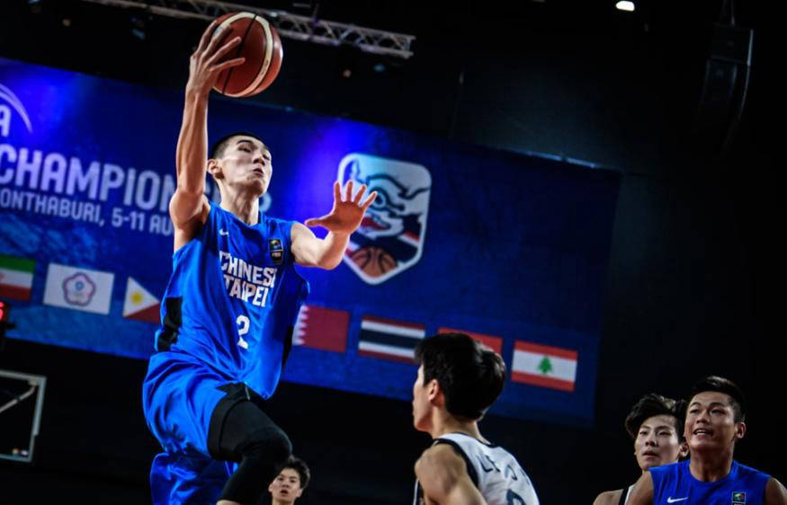 菲律宾男篮逆转国王，汉密尔顿三分雨点燃全场