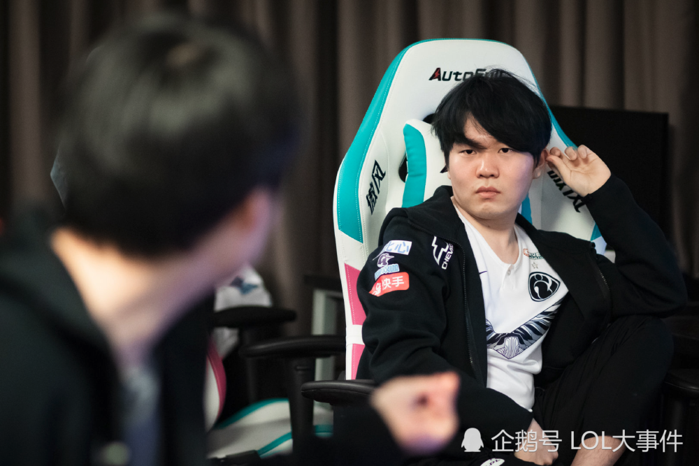 C9爆冷IG，Hylissang送出助攻