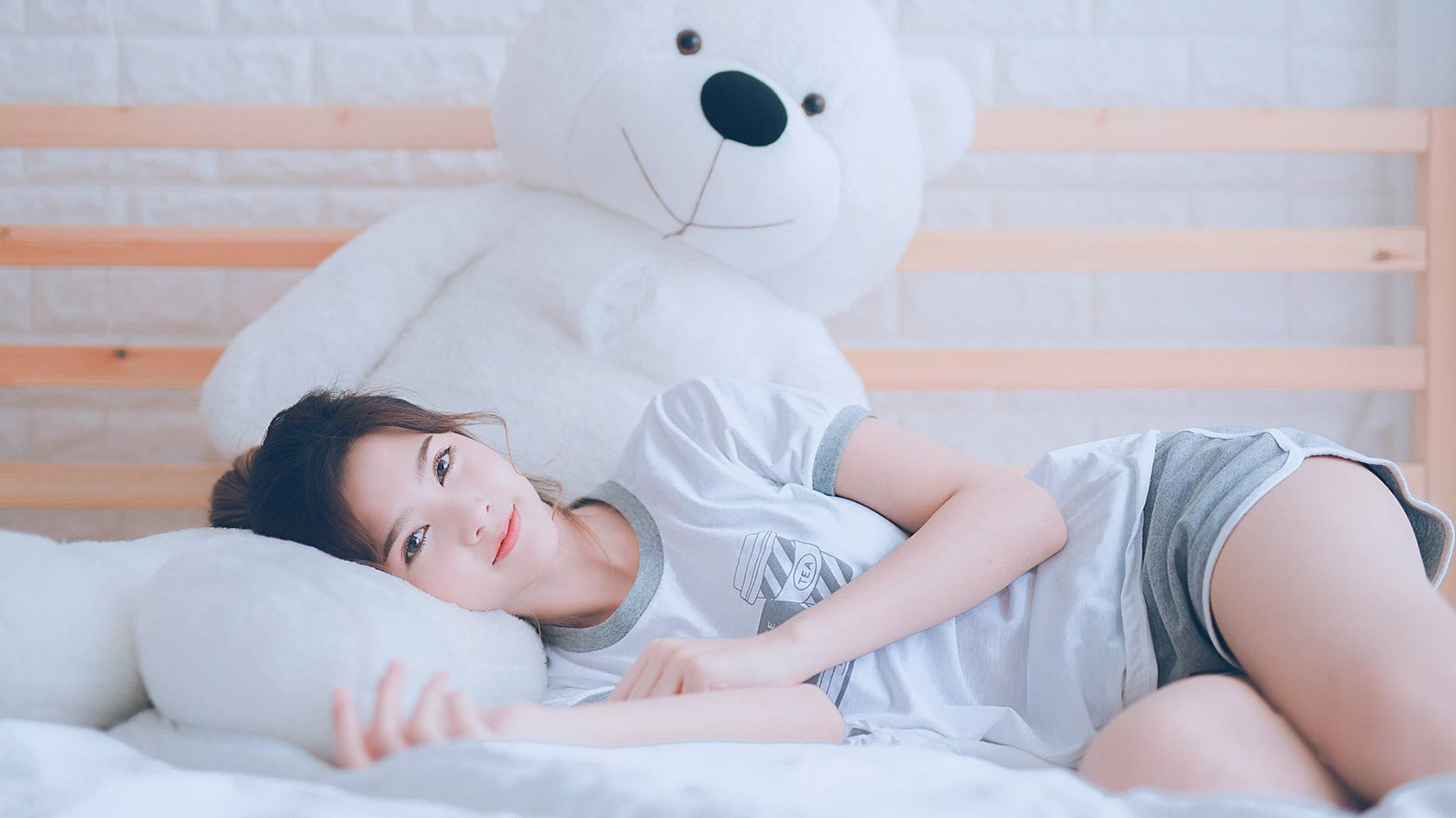 NBA季后赛强度跨界震撼,芝加哥公牛队以狂风暴雨之势粉碎深圳队