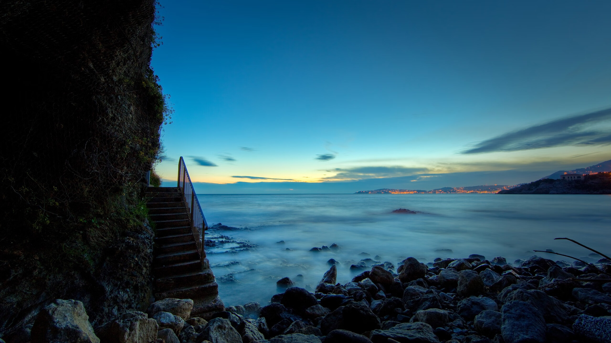 独木擎天,库尔图瓦只手遮天;摩洛哥军团稳如磐石,力克尤文